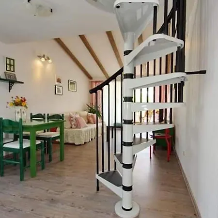 Apartament Bay